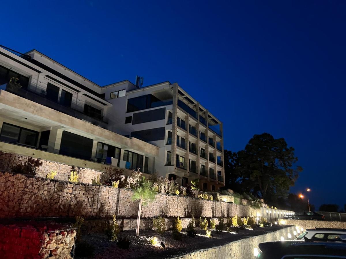 Club Panorama Lake View Apartment Alsóörs 外观 照片
